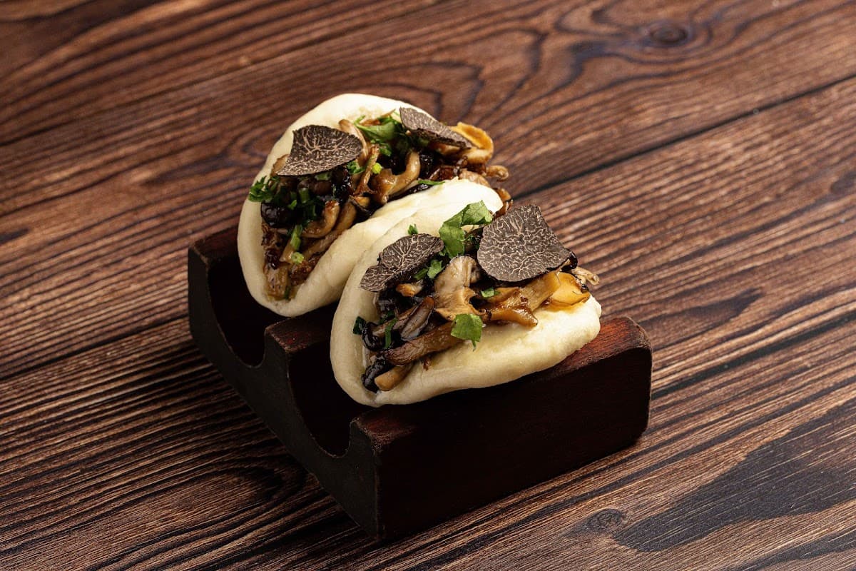 Buns & Buns Collective