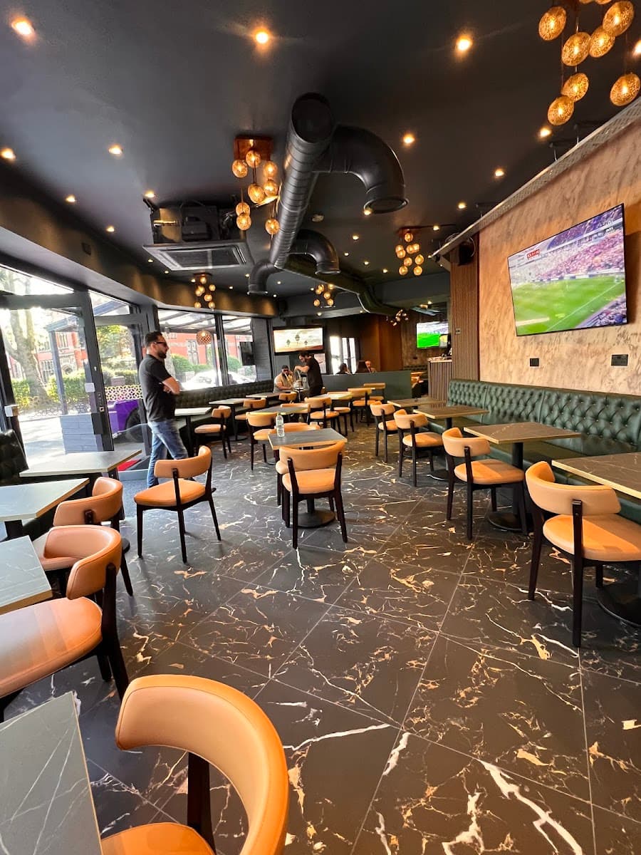 COCO LOUNGE