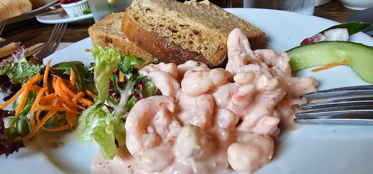 The Walnut Tree Bar & Restaurant