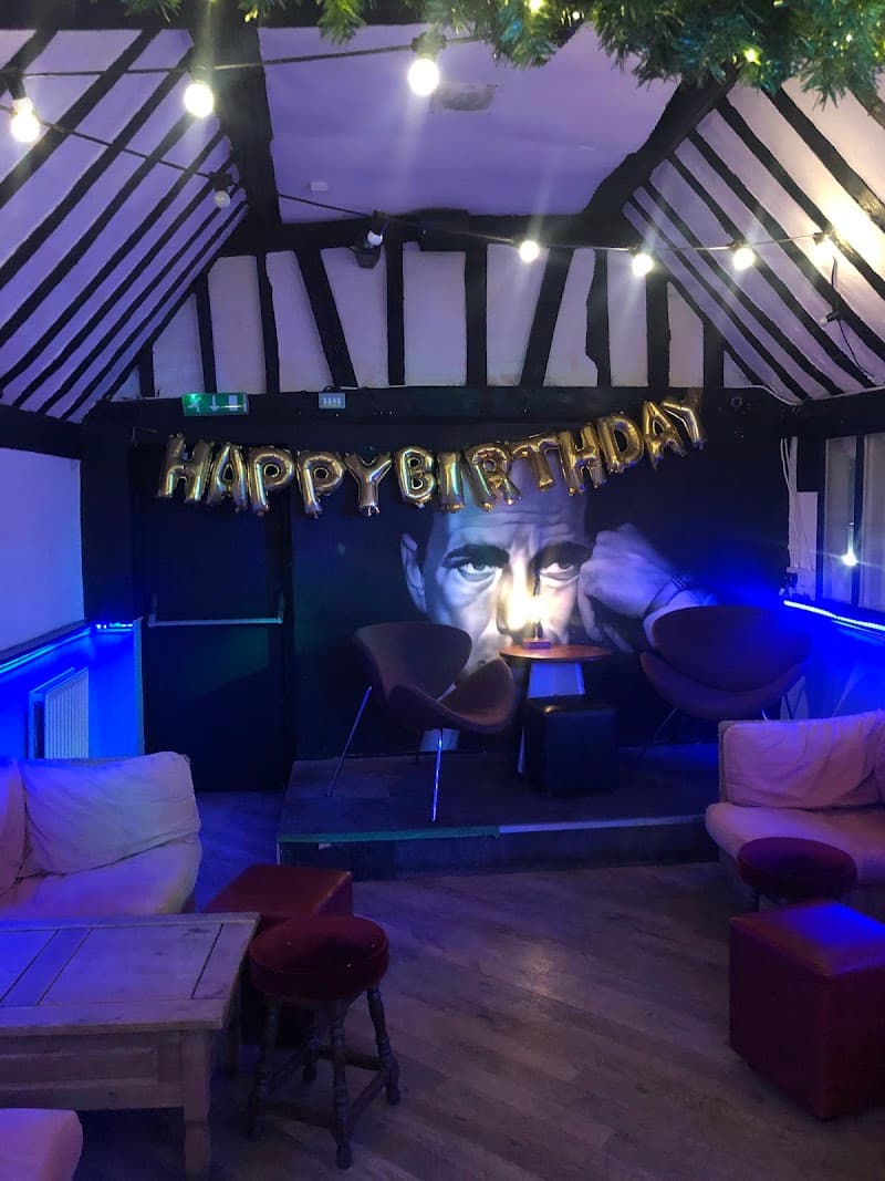 Bogarts Chill-Out Lounge