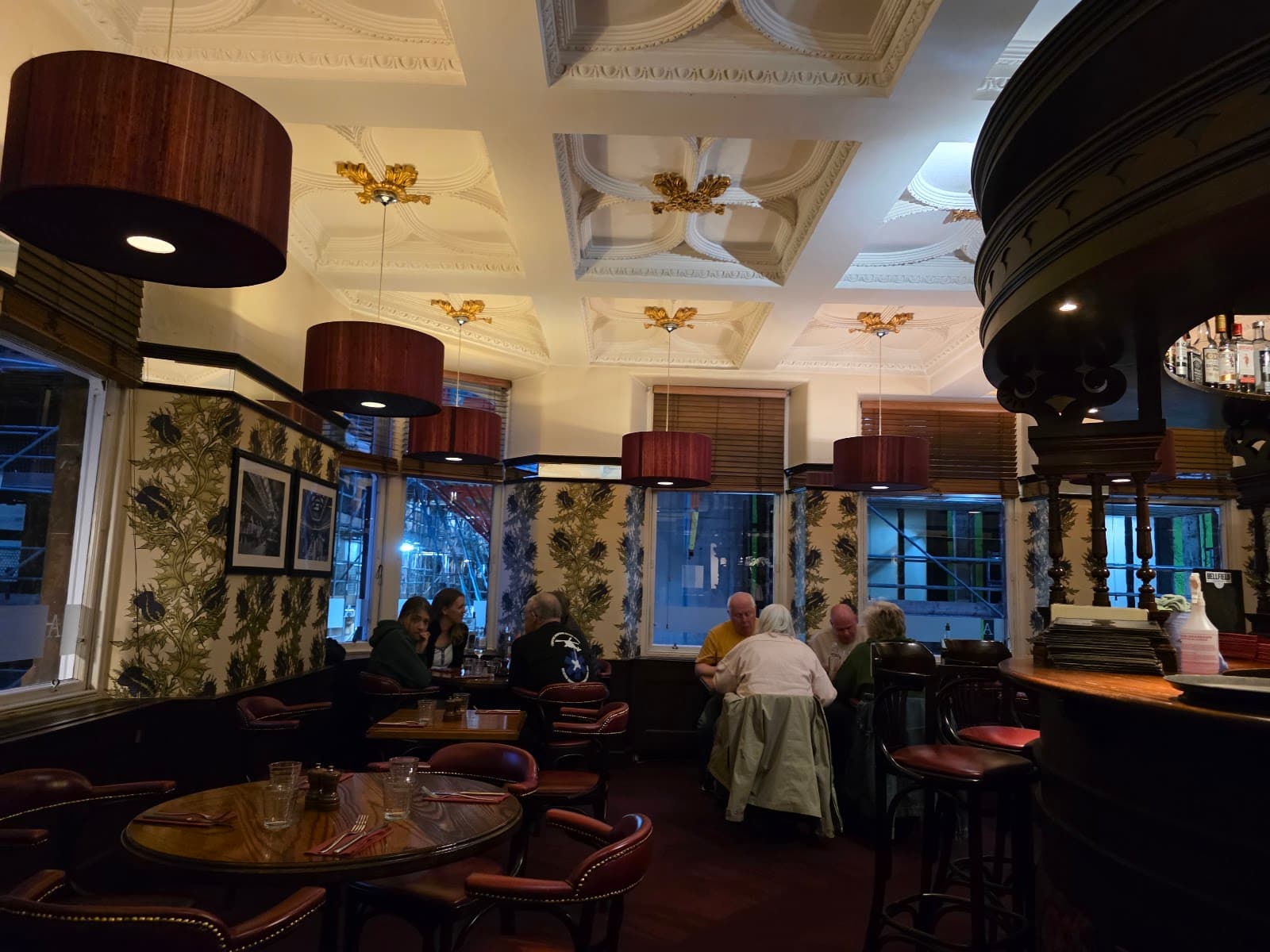 The Abbotsford Bar & Restaurant