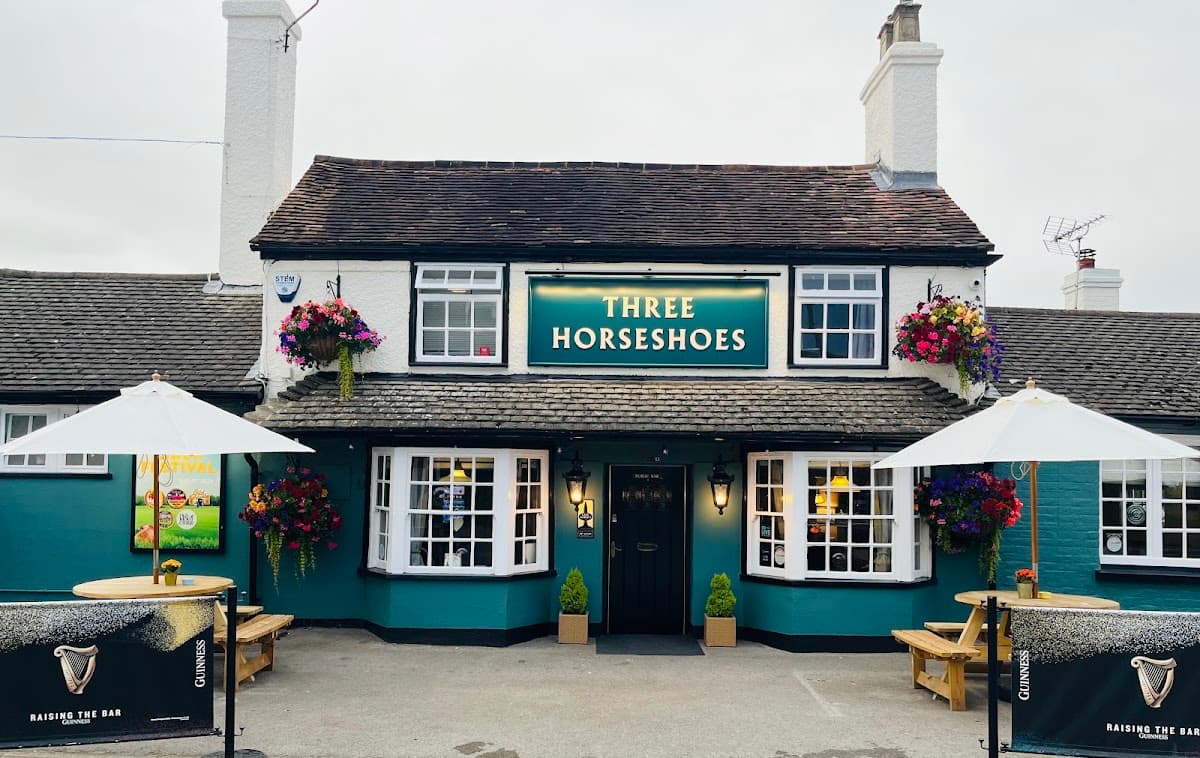 Three Horseshoes