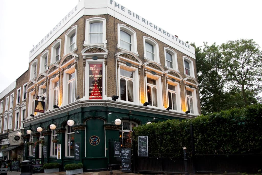 Sir Richard Steele Pub