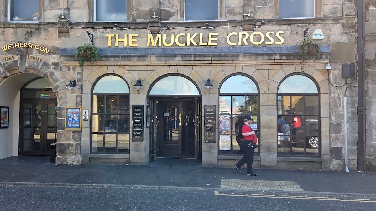 The Muckle Cross - JD Wetherspoon