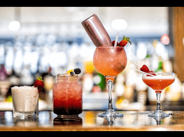 Bar Eighteen08