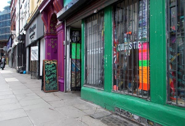 The Egg Vegetarian Cafe