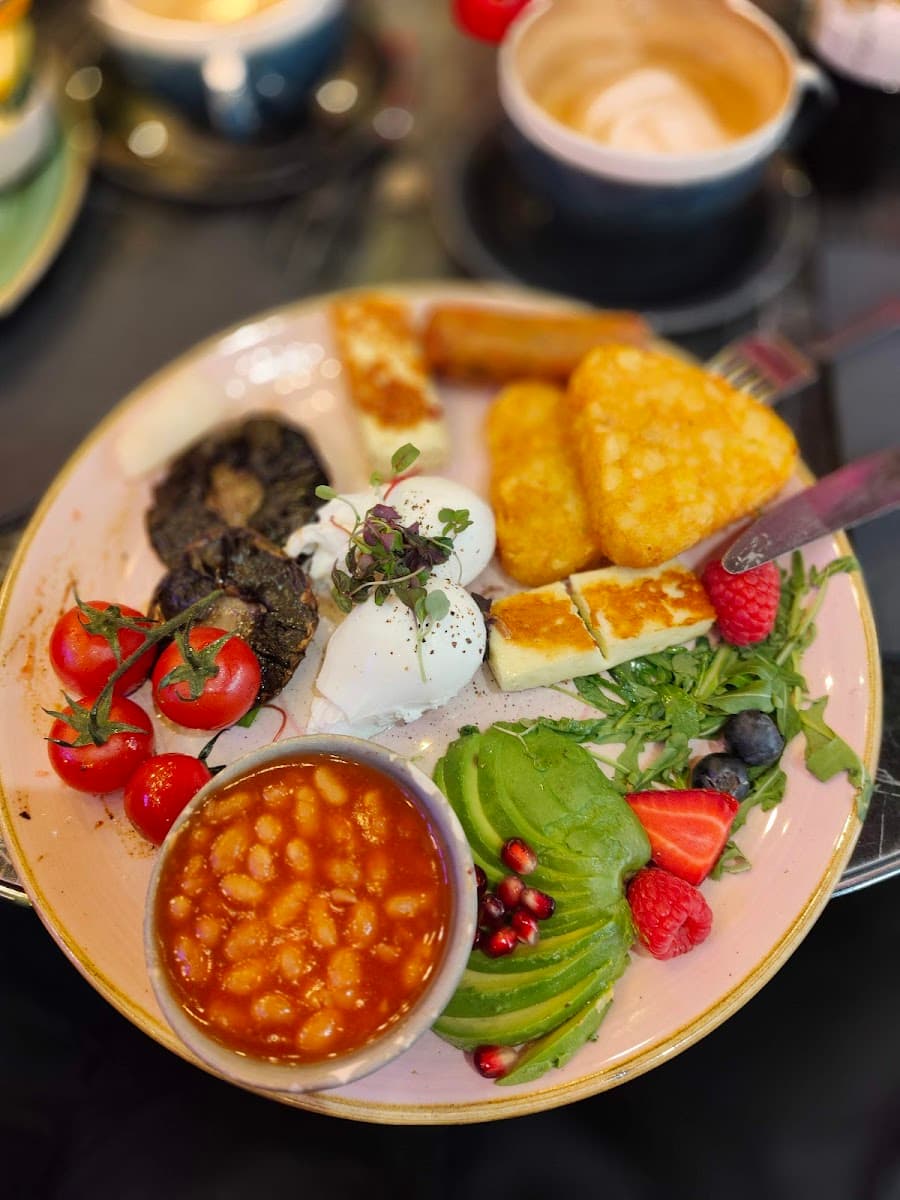 Marley's Brasserie & Lounge