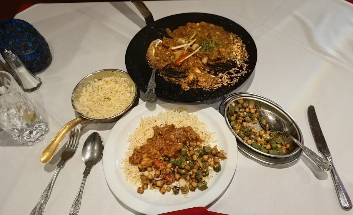 Twickenham Tandoori, Indian Restaurant, Twickenham