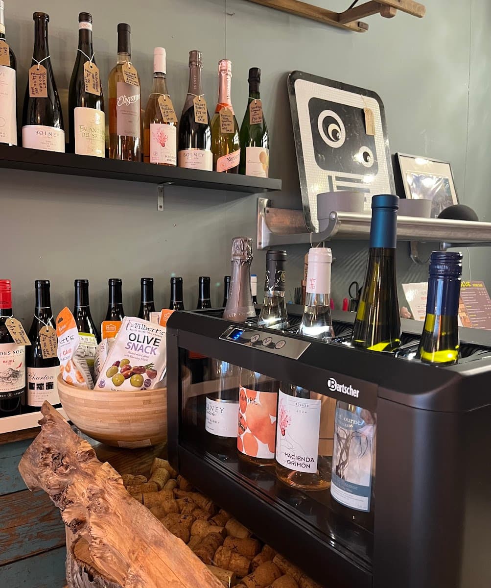 Glue Wine Bar