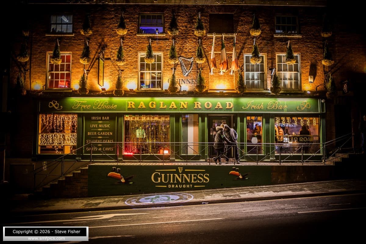 Raglan Road Irish Bar