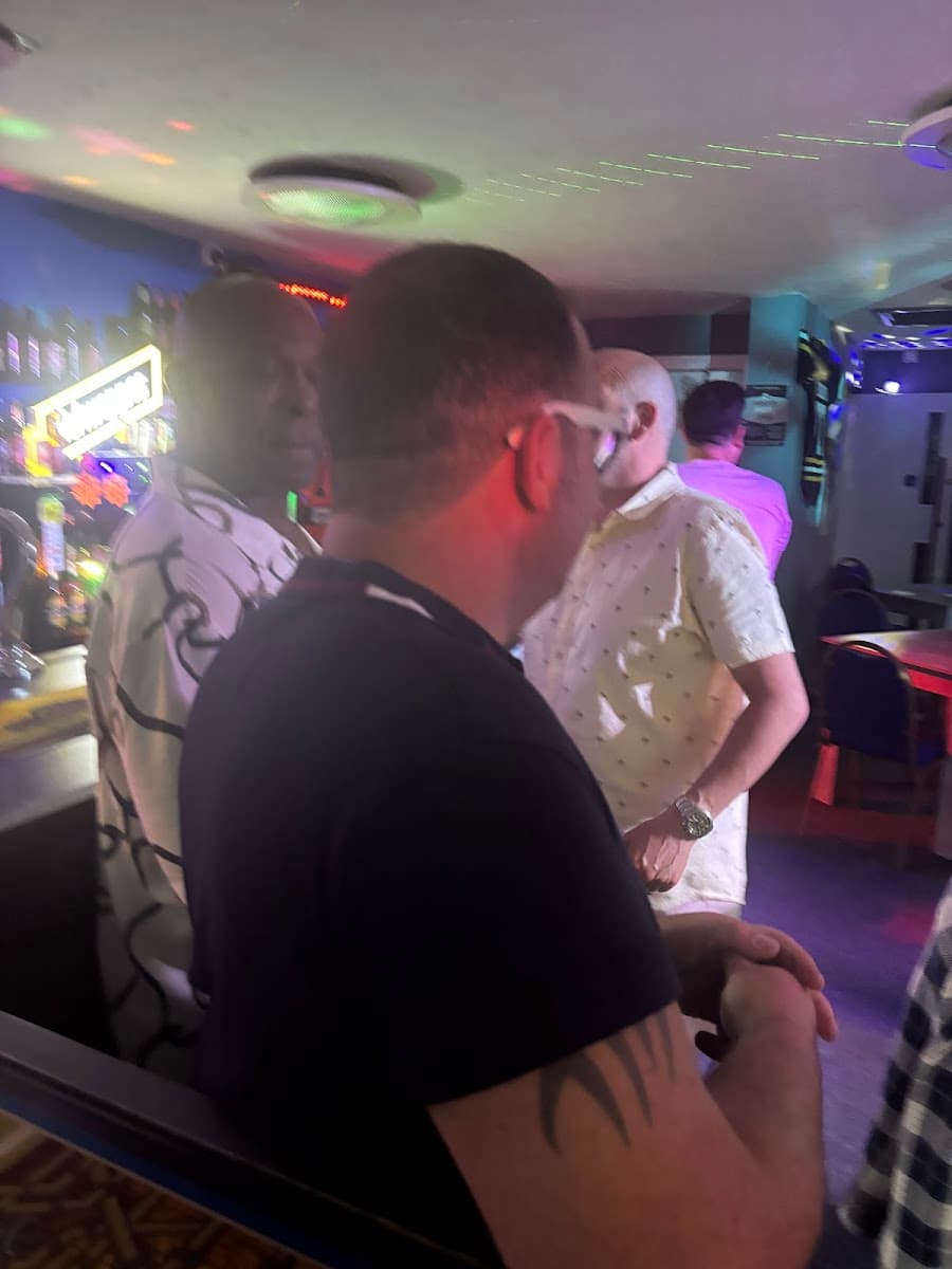 Slapshots Bar