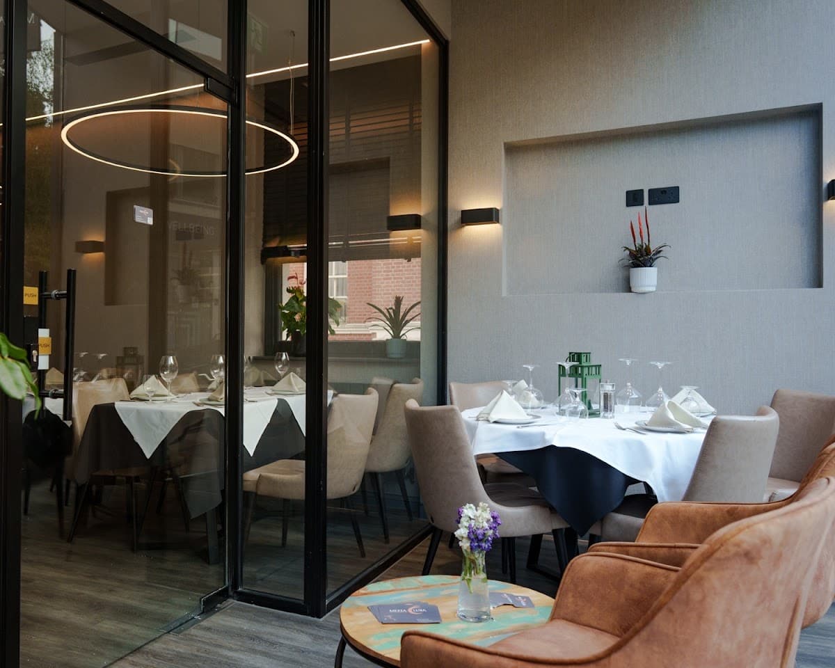 Mezzaluna Hampstead