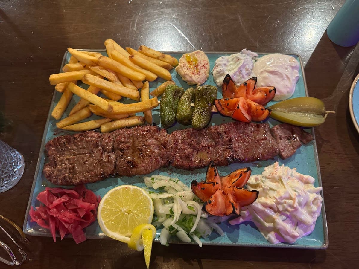Se7en bar&grill