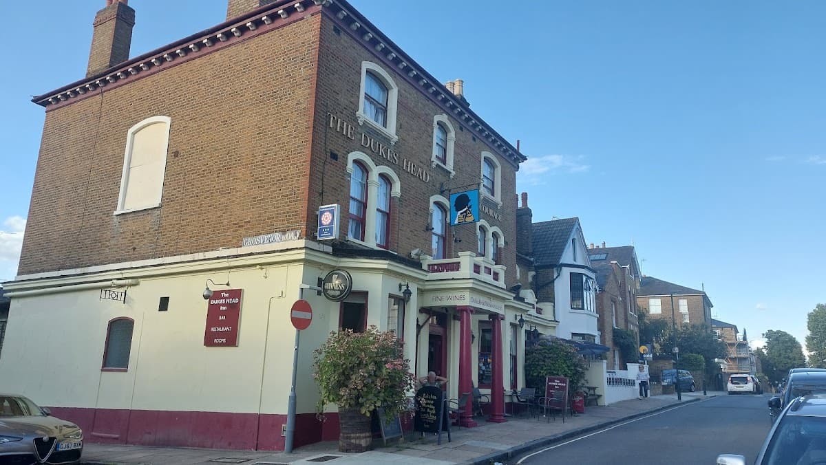 Dukes Head Inn