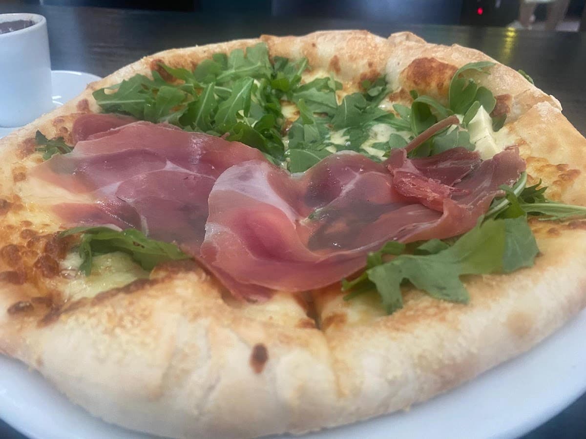 BRUSCHETTA PIZZERIA ITALIAN RESTAURANT