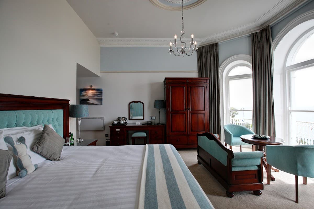 Giltar Hotel
