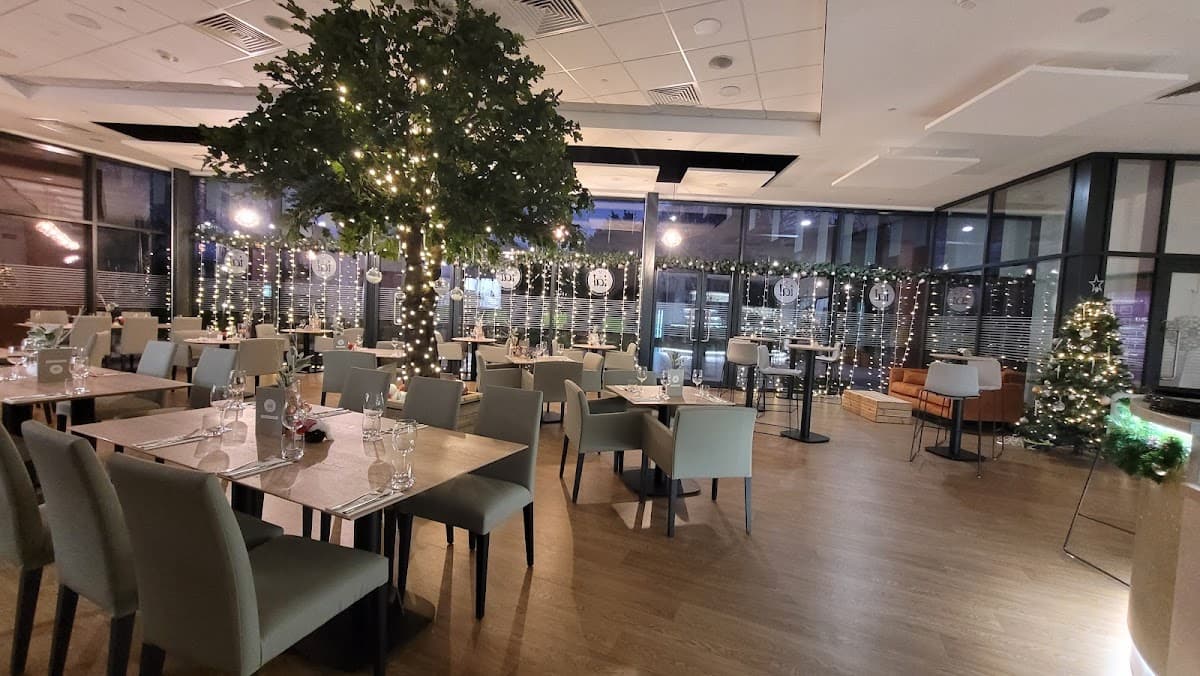 Iâl Restaurant