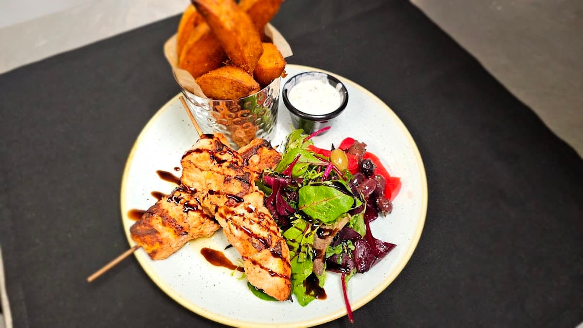 Koukash Bar & Grill