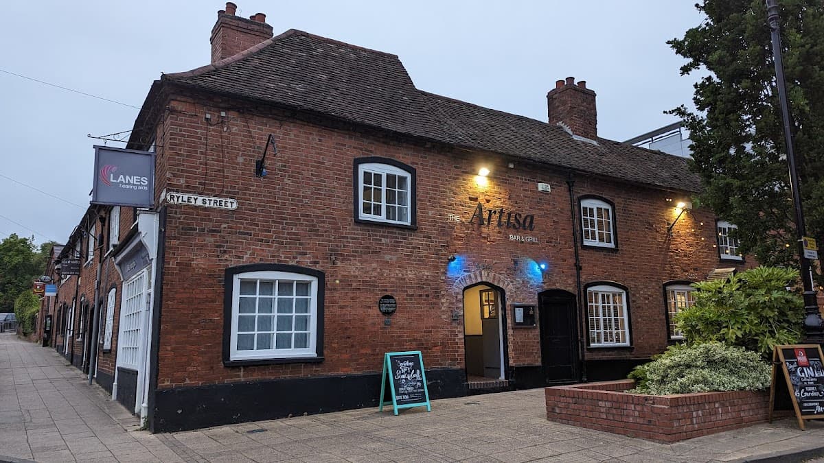 The Artisan Bar and Grill