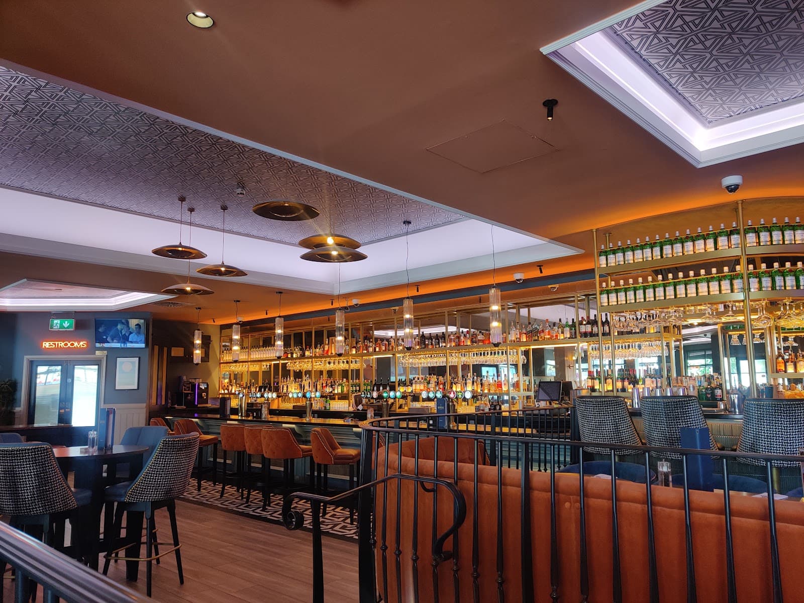 The Waterbank Gastro Bar