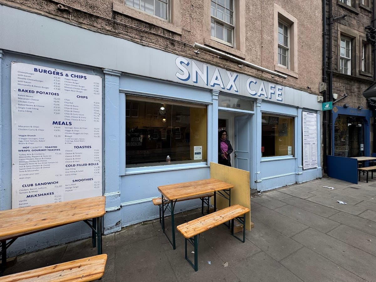Snax Cafe
