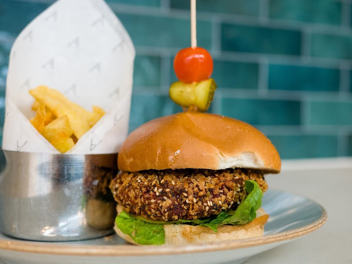 Quayside Bar & Grill