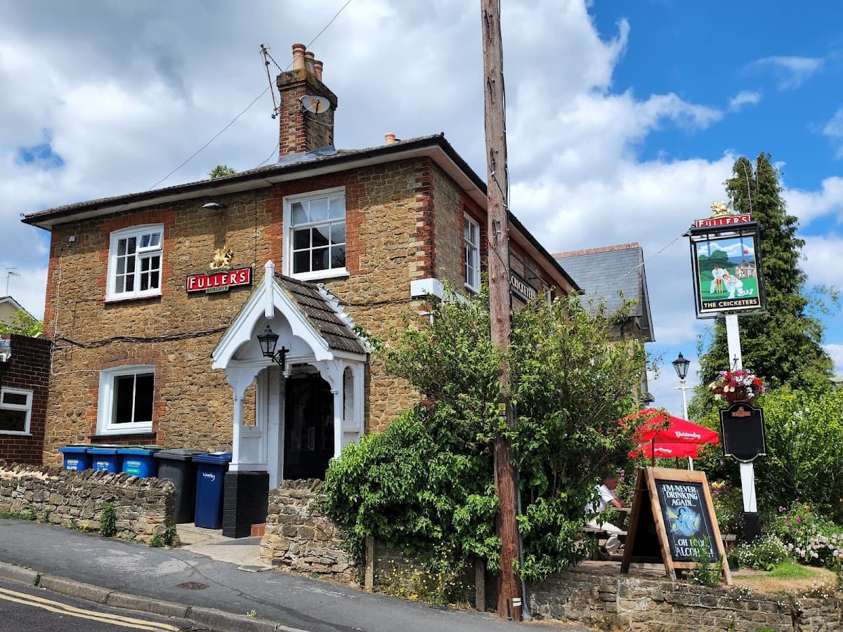 The Cricketers, Farncombe