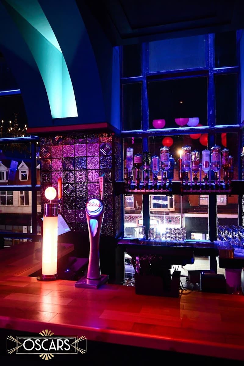 Oscars Lounge Bar