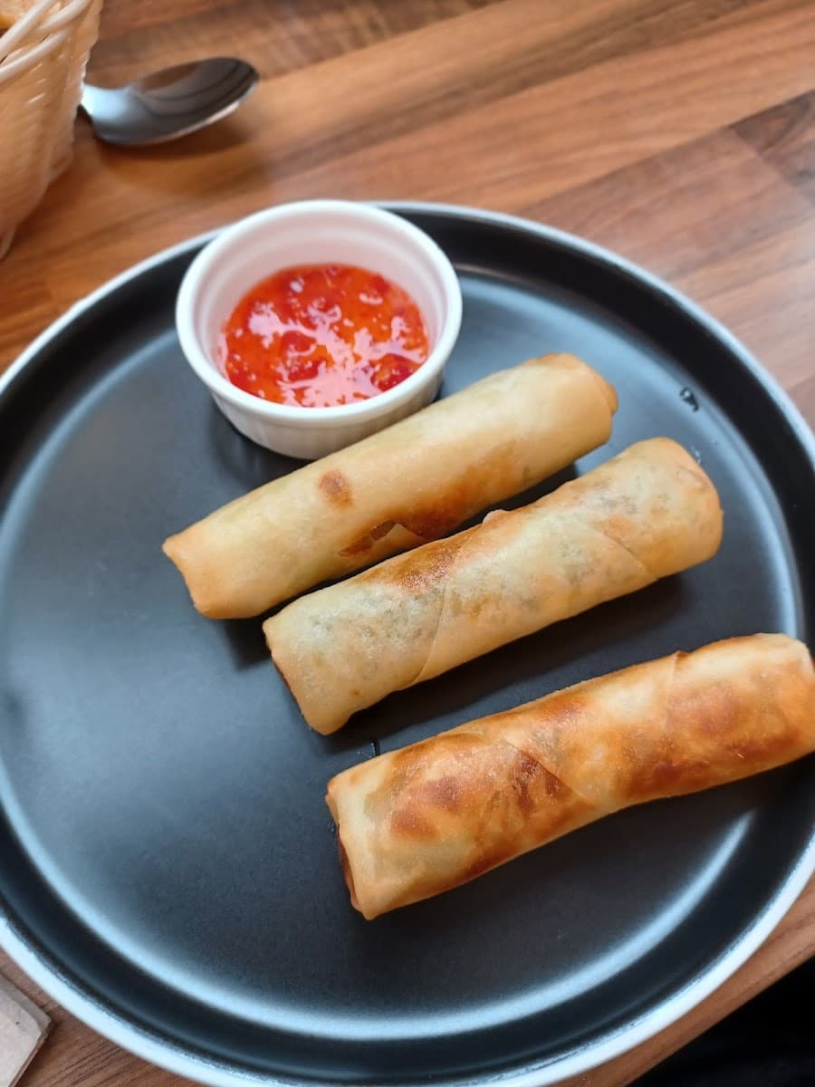 Pat’s Taste Of Thailand.