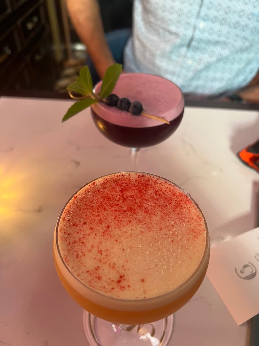 Vintage Cocktail Club