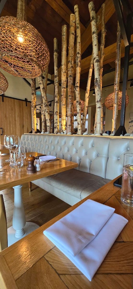 FYR Grill at North Lakes Hotel