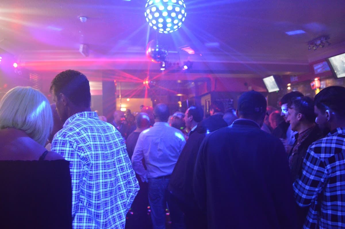 Rubix Bar