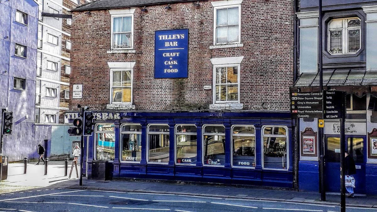 Tilleys Bar