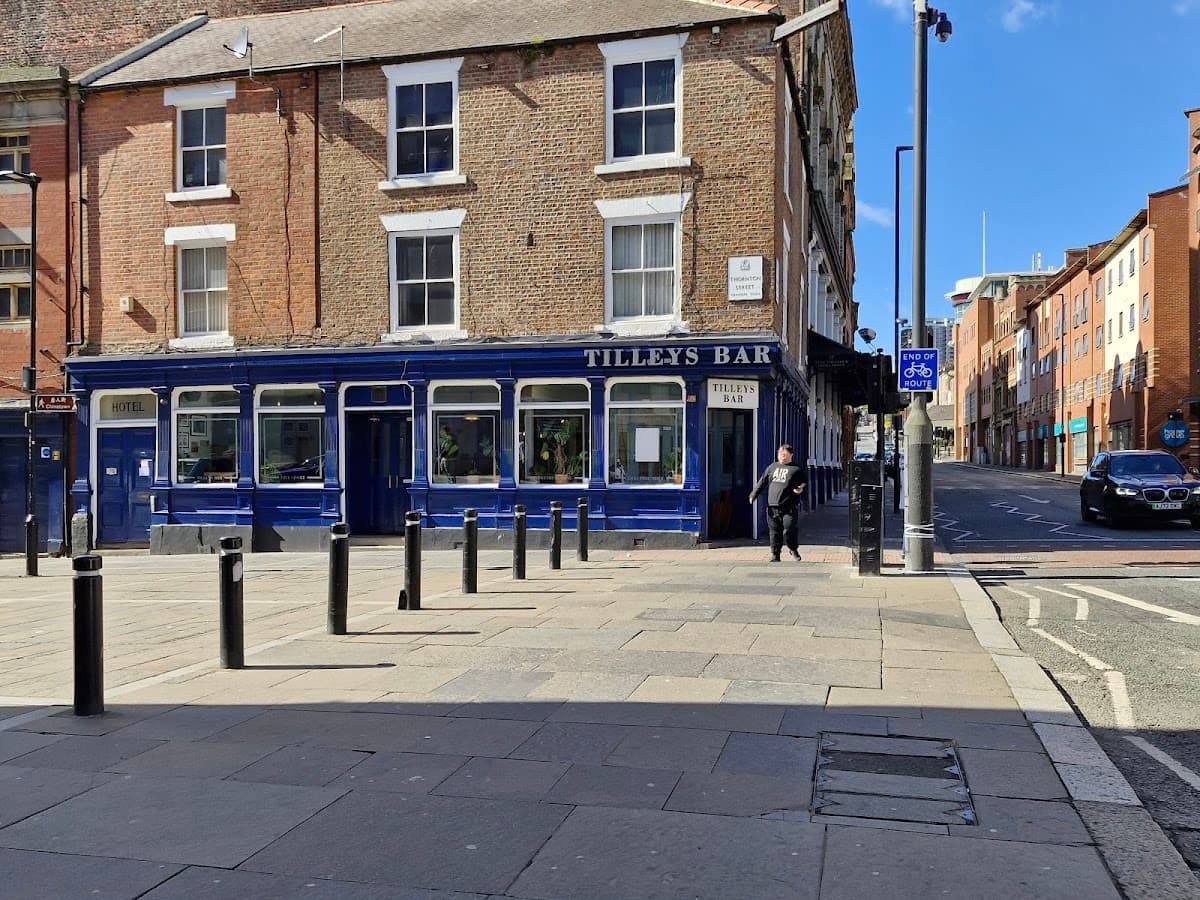 Tilleys Bar