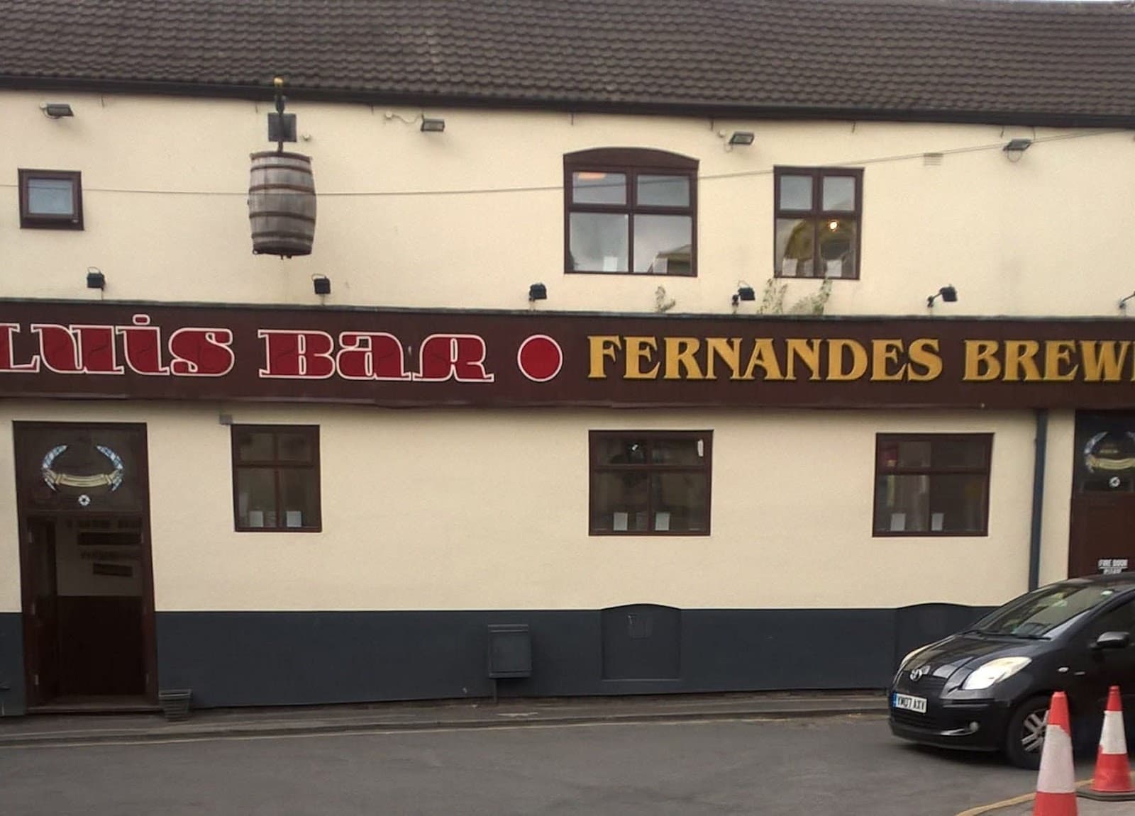 Luis Bar at Fernandes Brewery