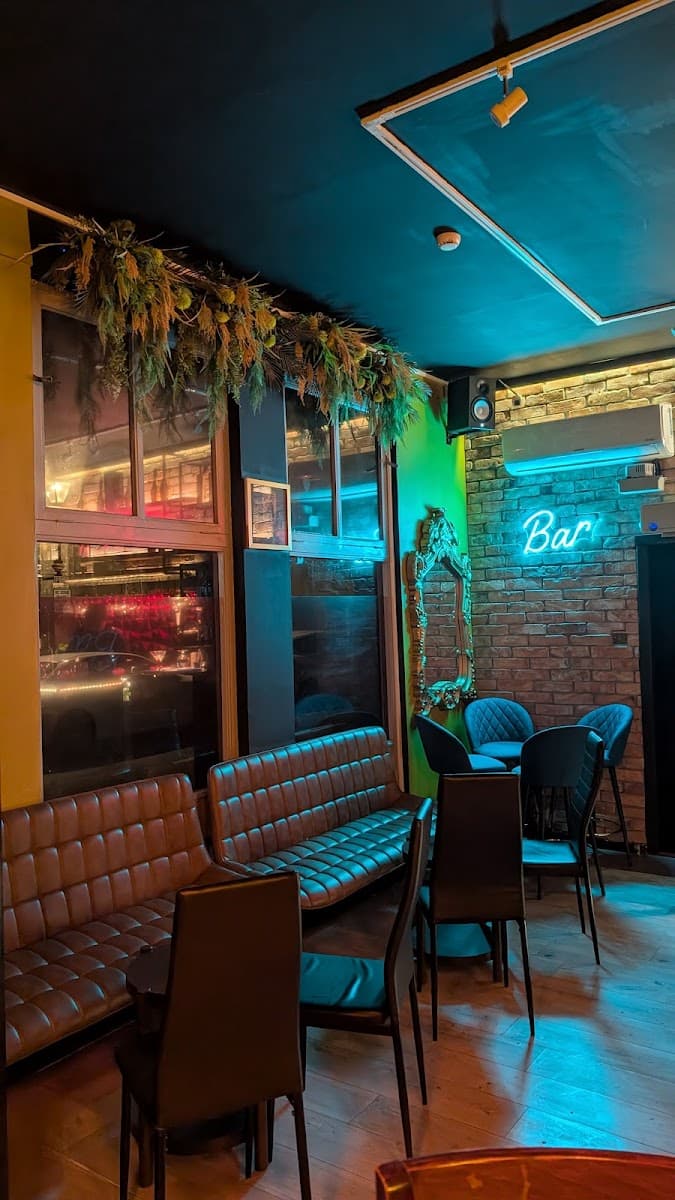 Hive Cocktail Bar