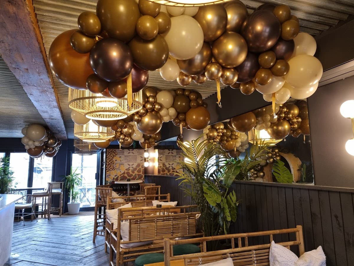 Maya Lounge Bar