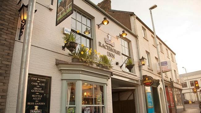 The Racehorse Inn