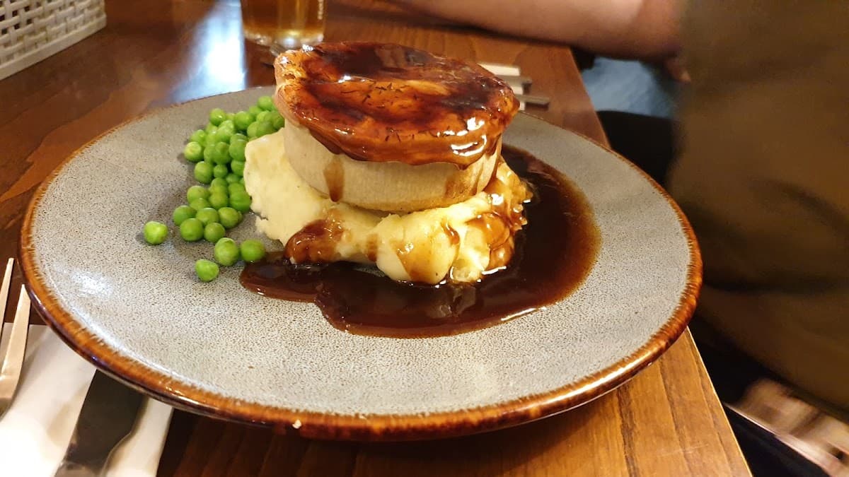 English Lounge NQ