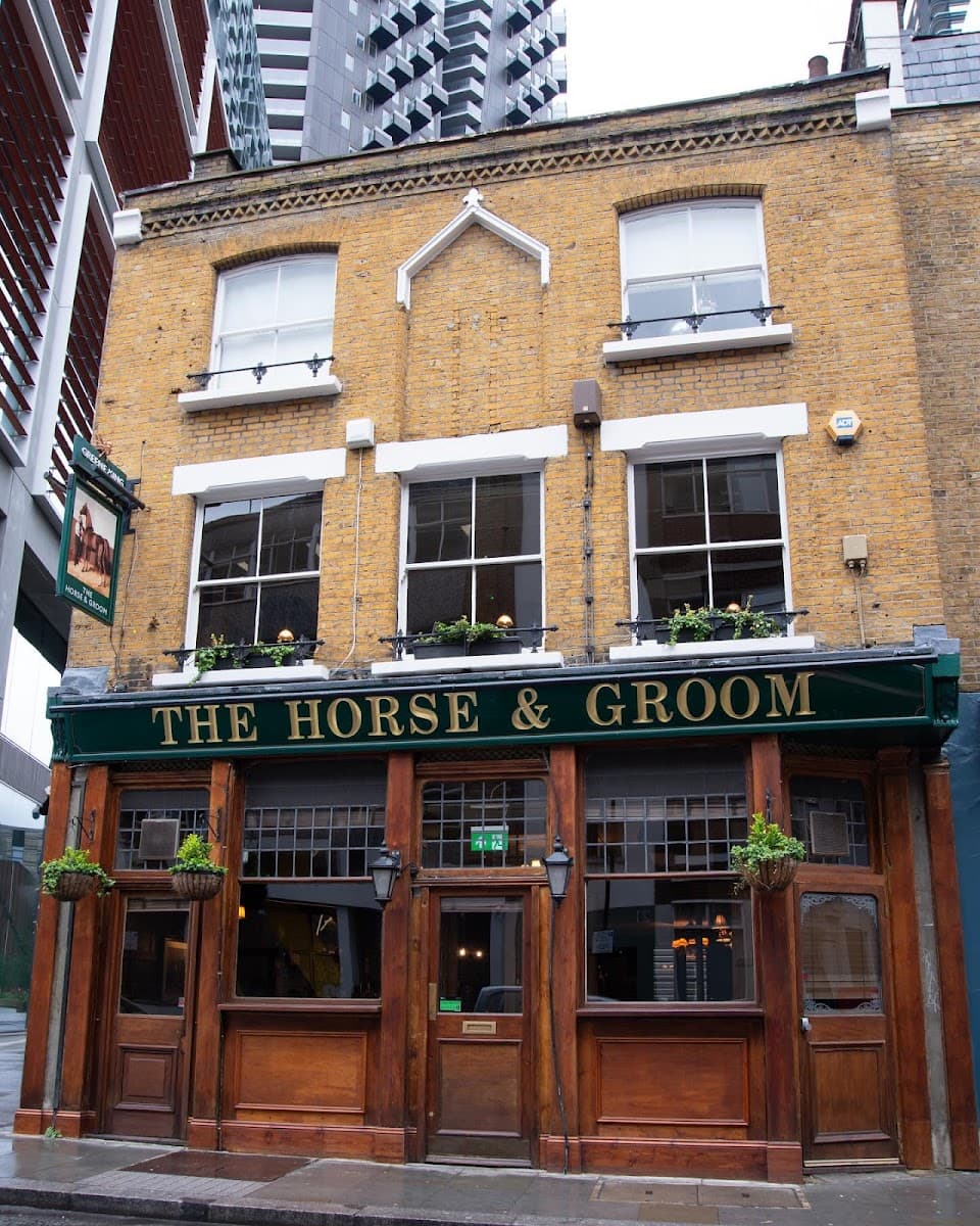 The Horse & Groom