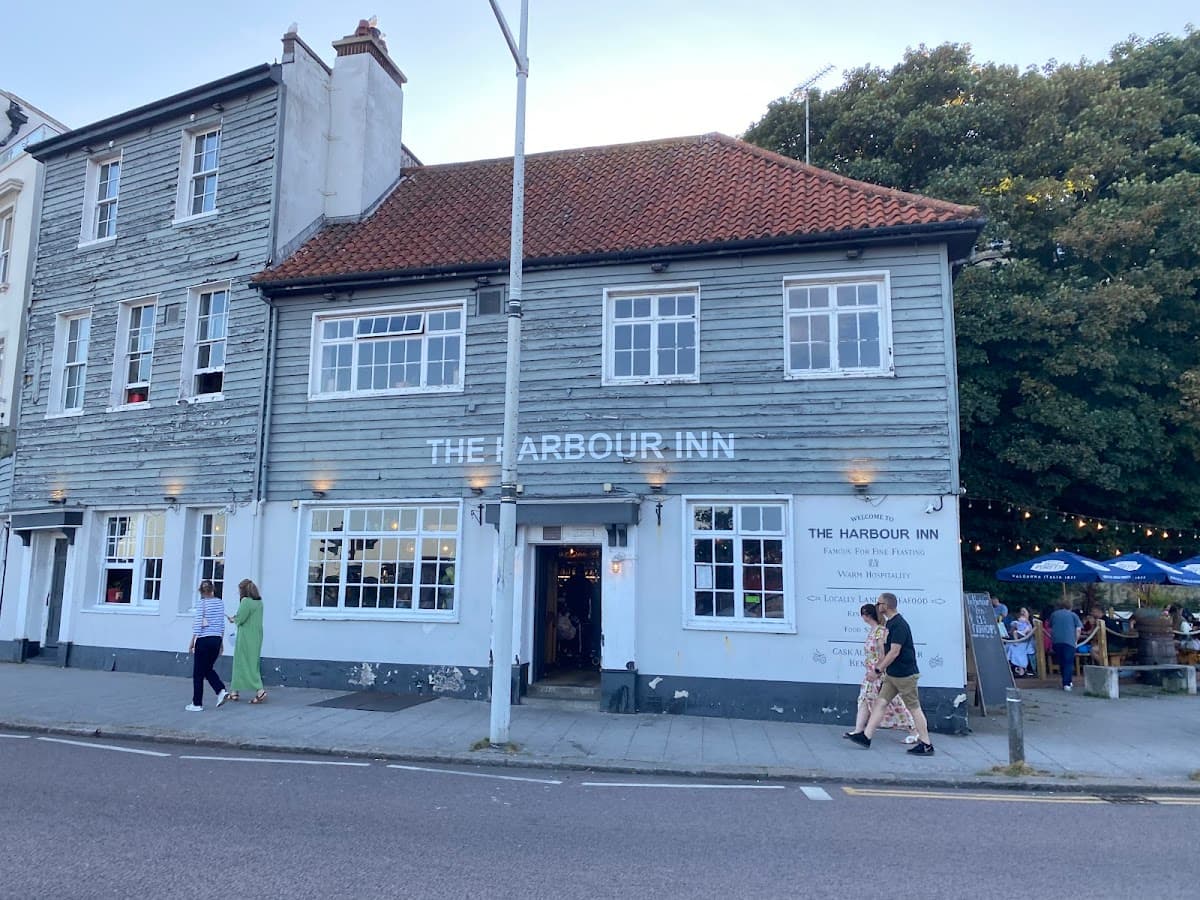 The Harbour Inn