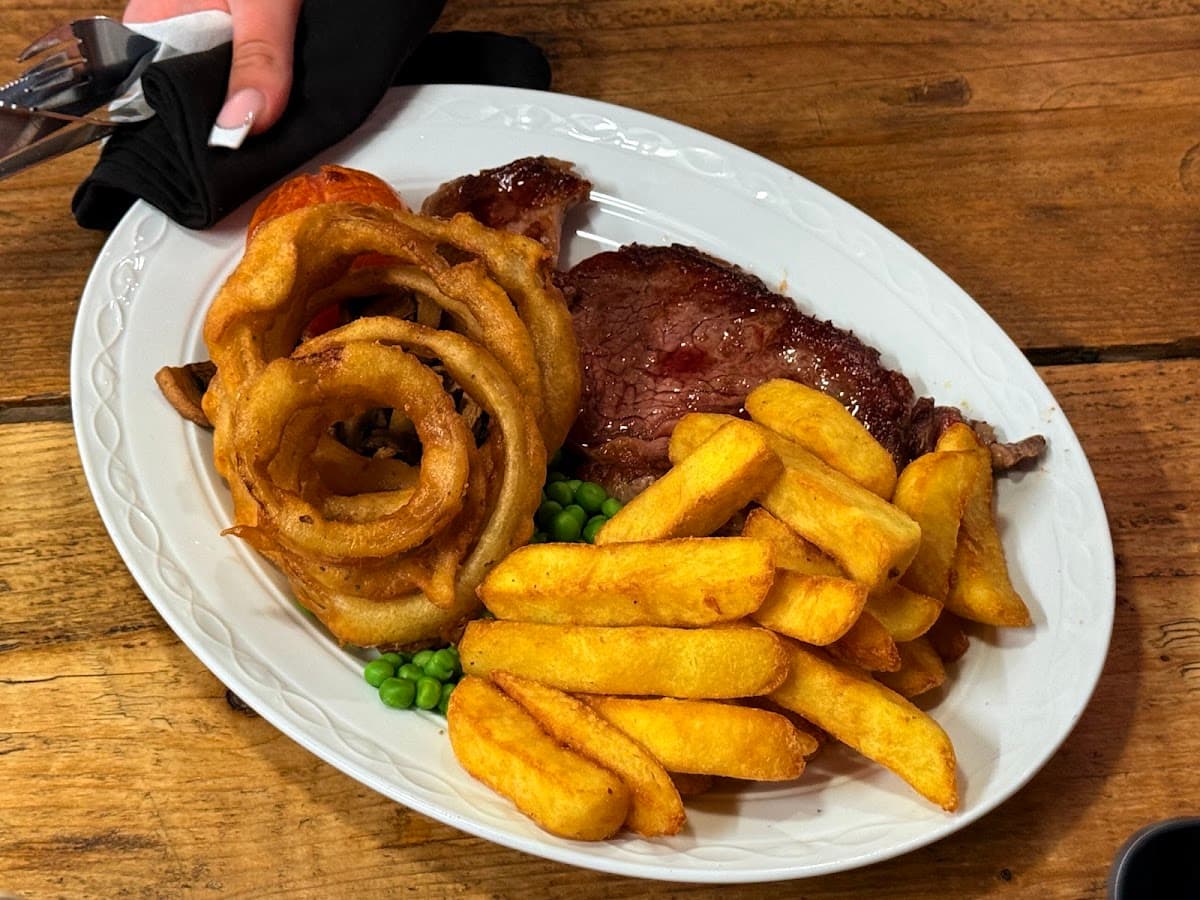 Seren Cafe and Restaurant