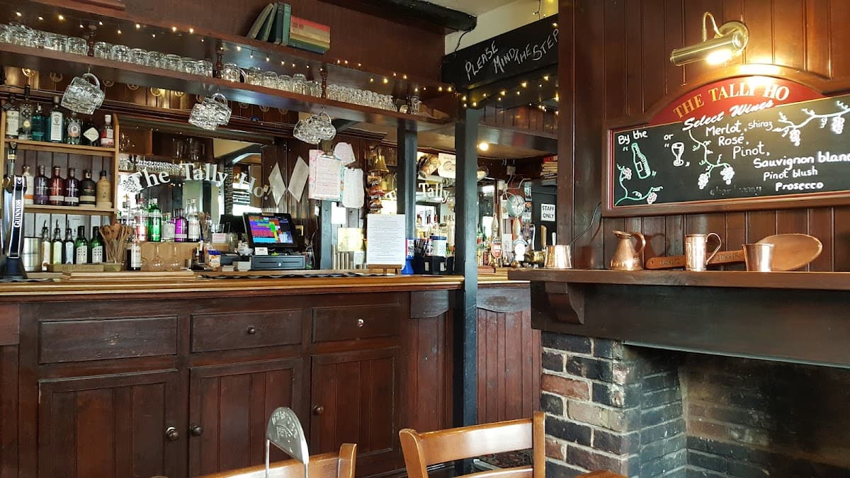 The Tally Ho! Inn