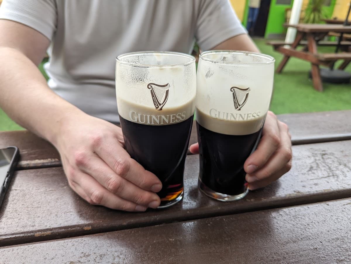 Cleary’s Irish music Bar