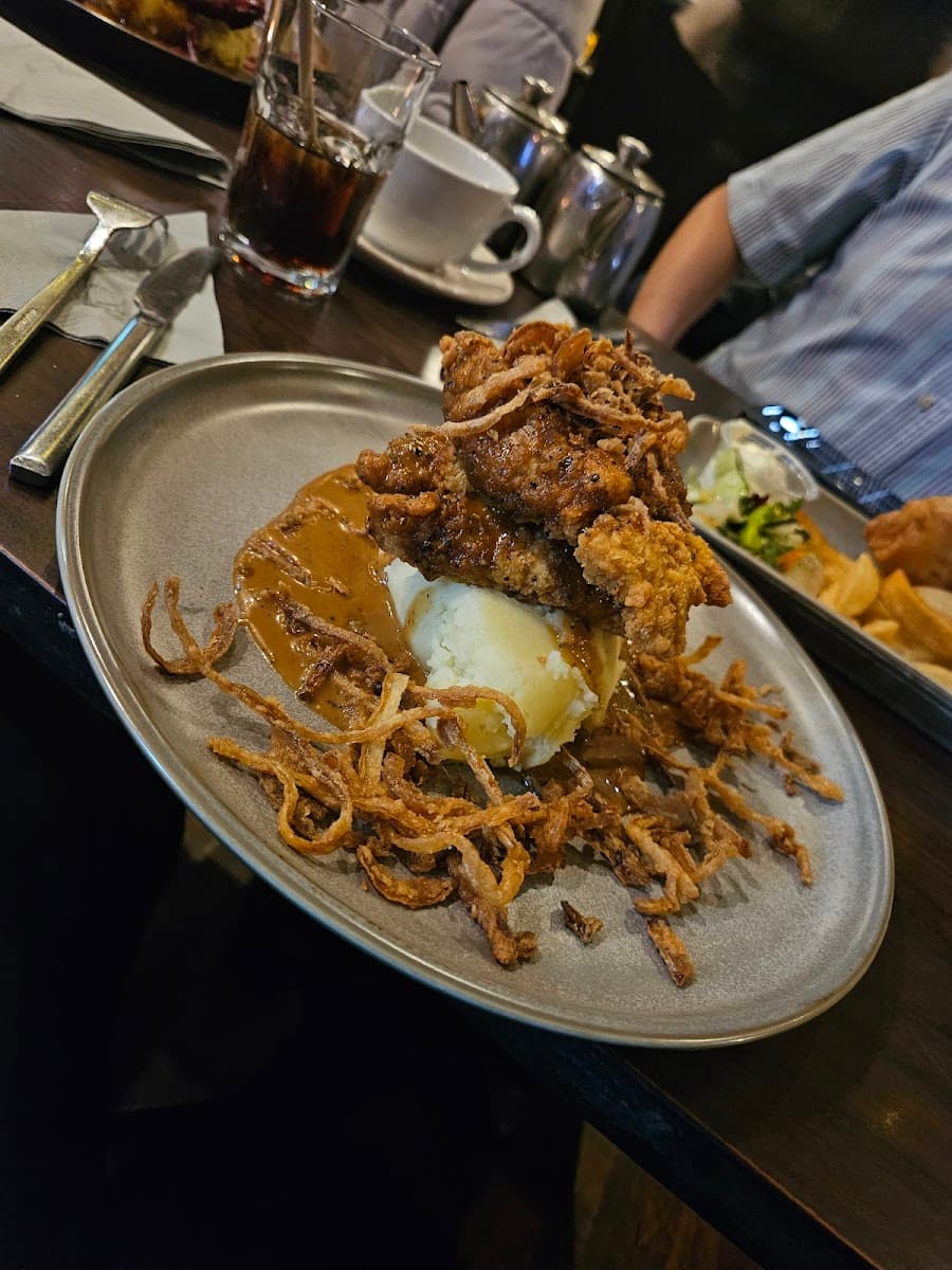 Ryan's Bar & Restaurant