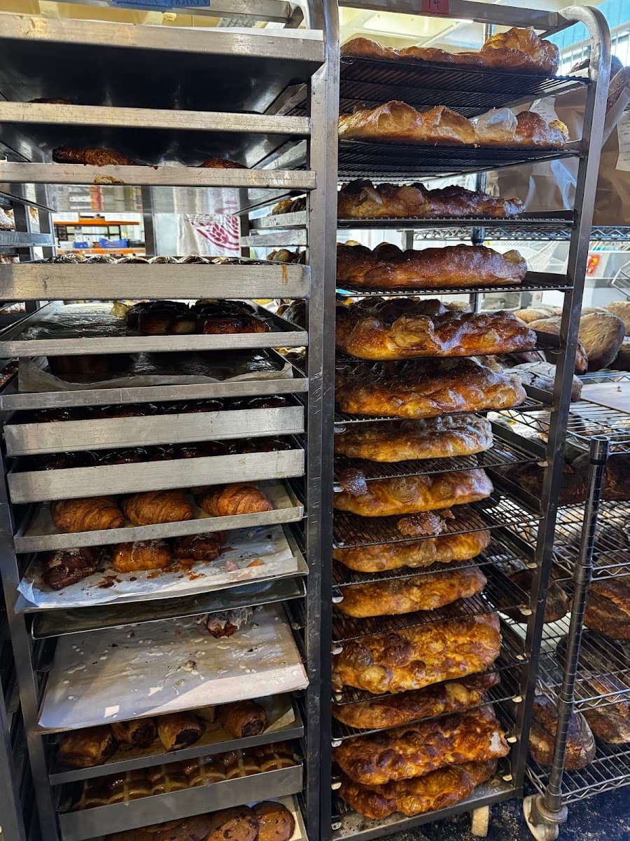 The Dusty Knuckle Bakery