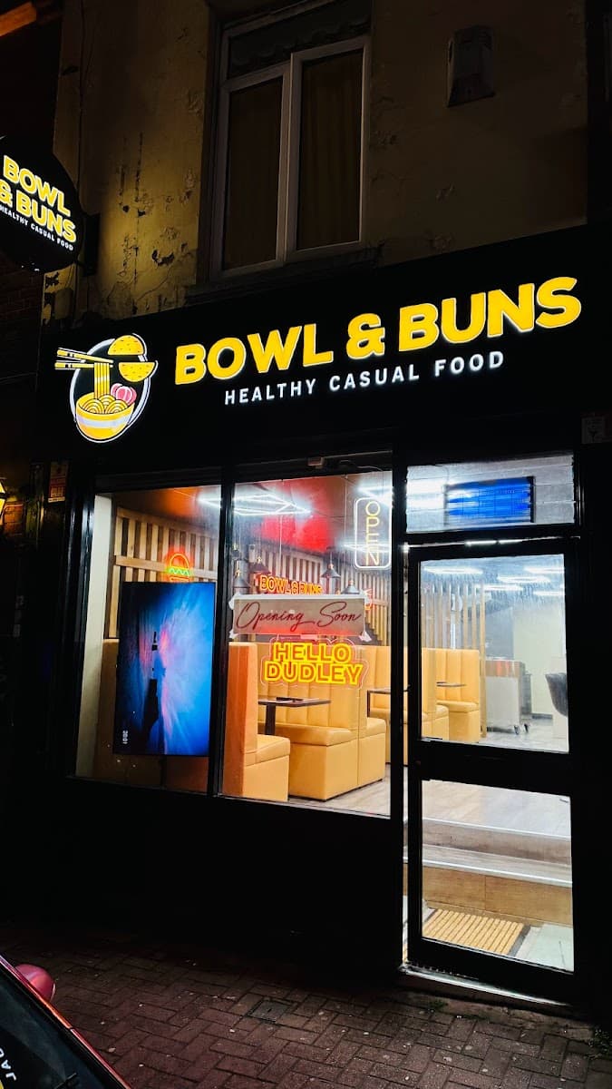 BOWLS & BUNS