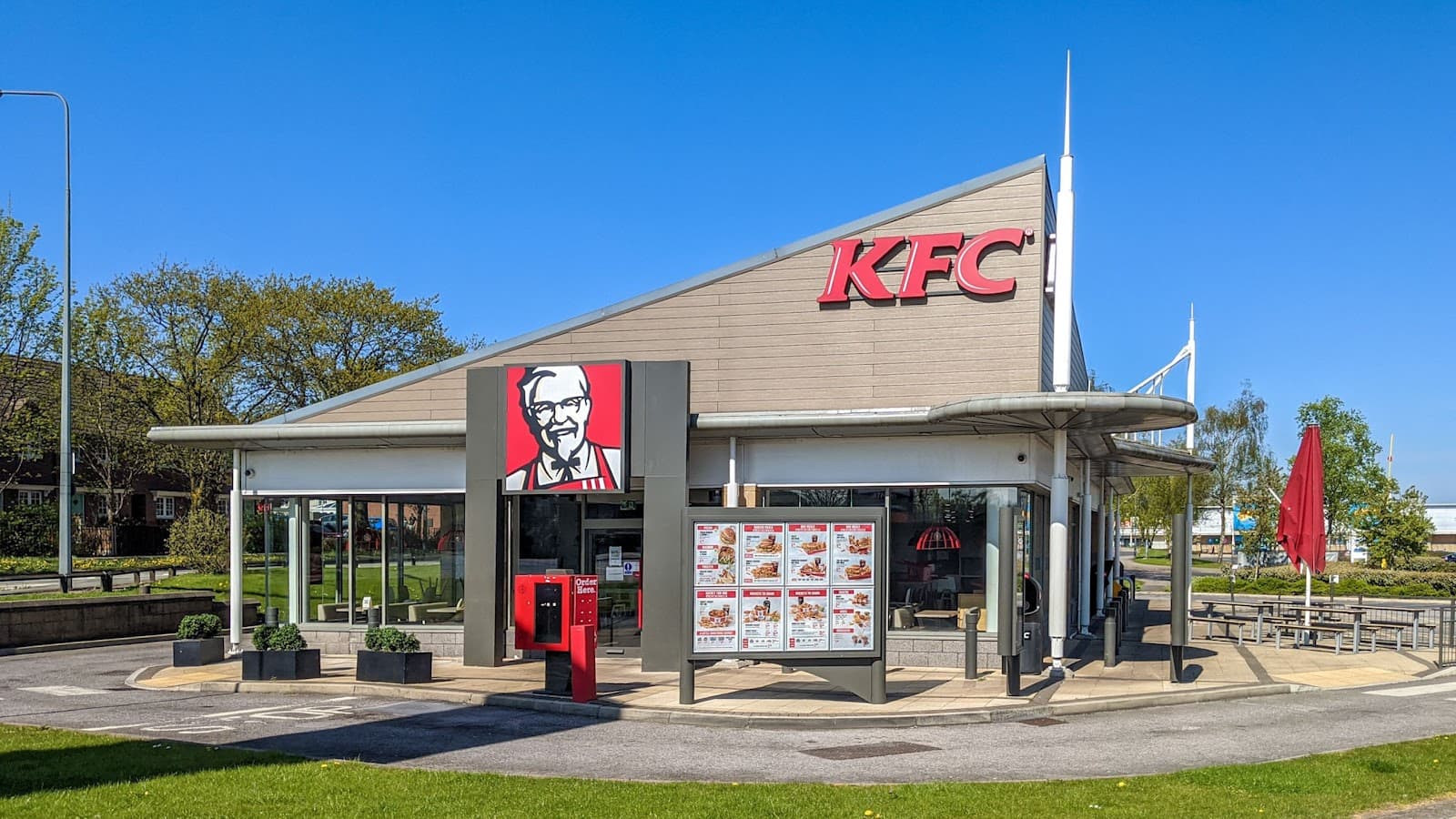 KFC Wigan - Robin Retail Park
