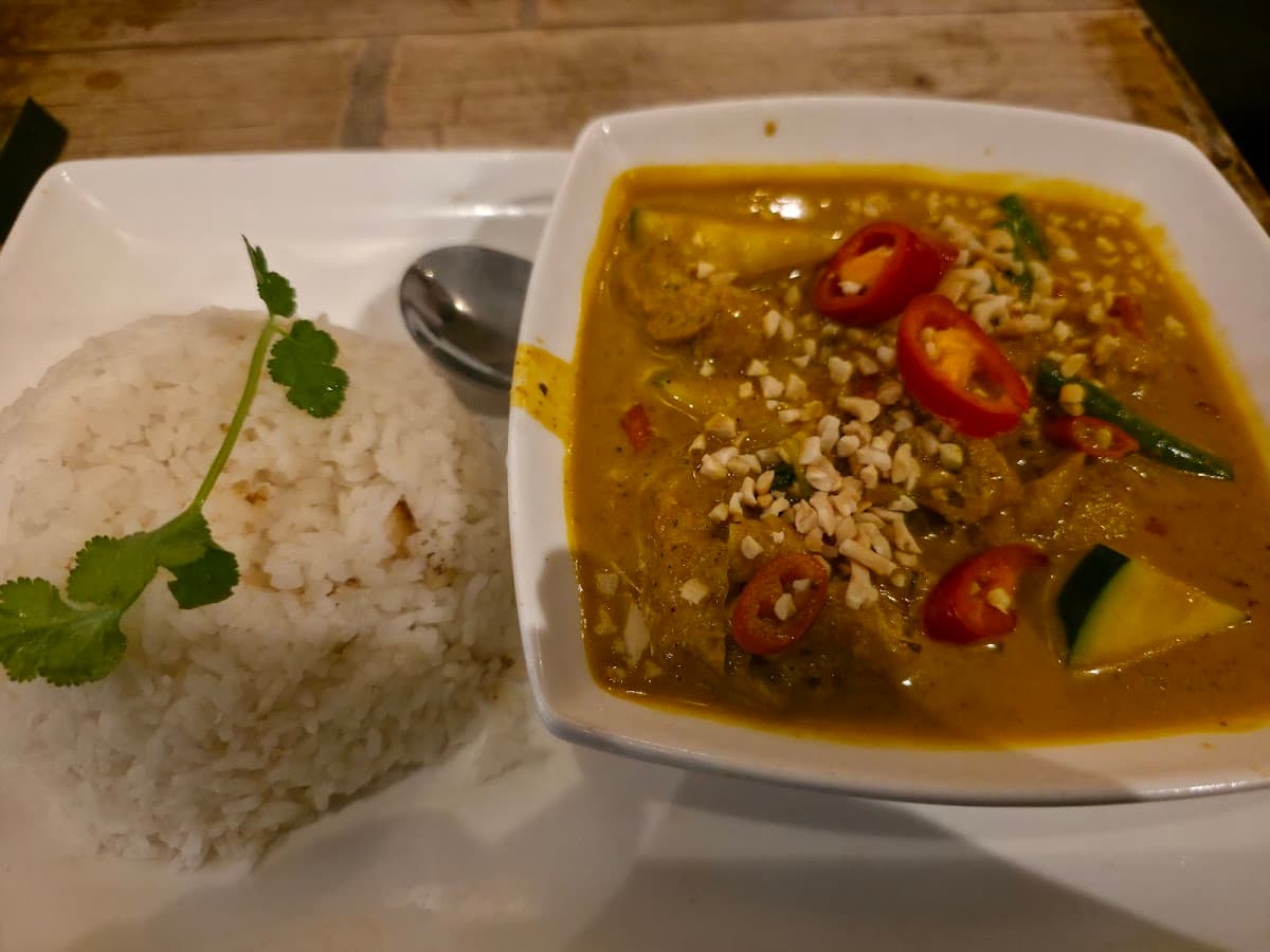 Pho Exeter