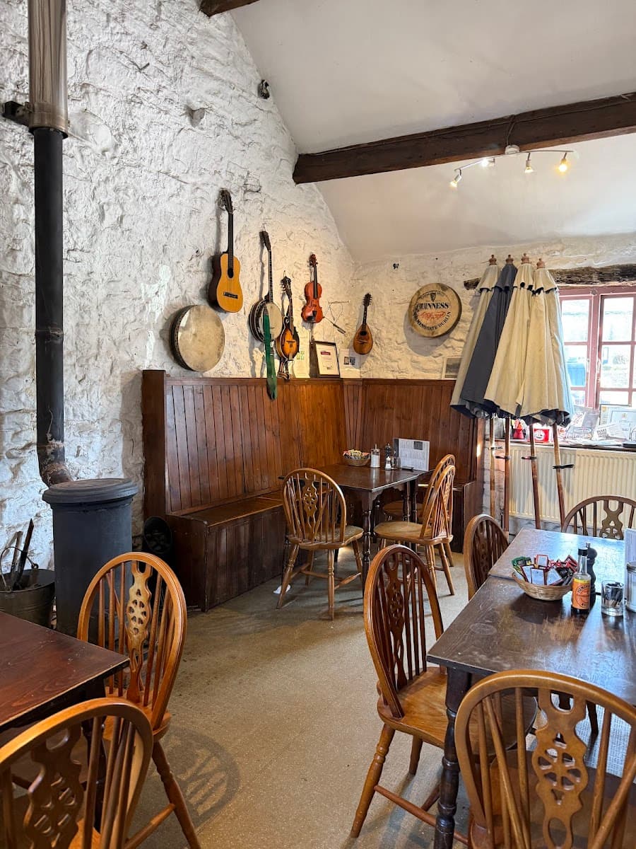 The Old Smithy Tearooms & Restaurant